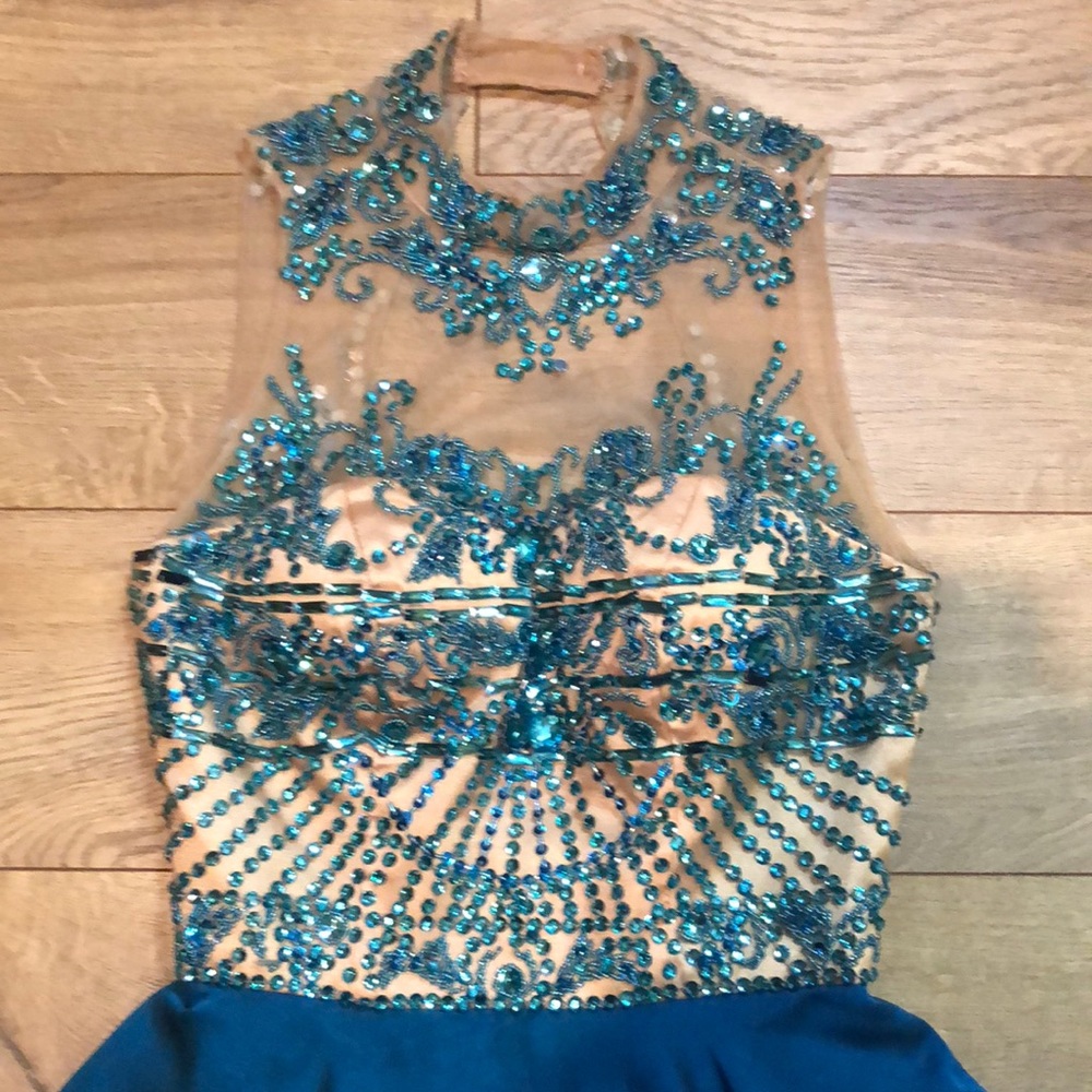 Backless Prom Dress - Picture 3 of 5